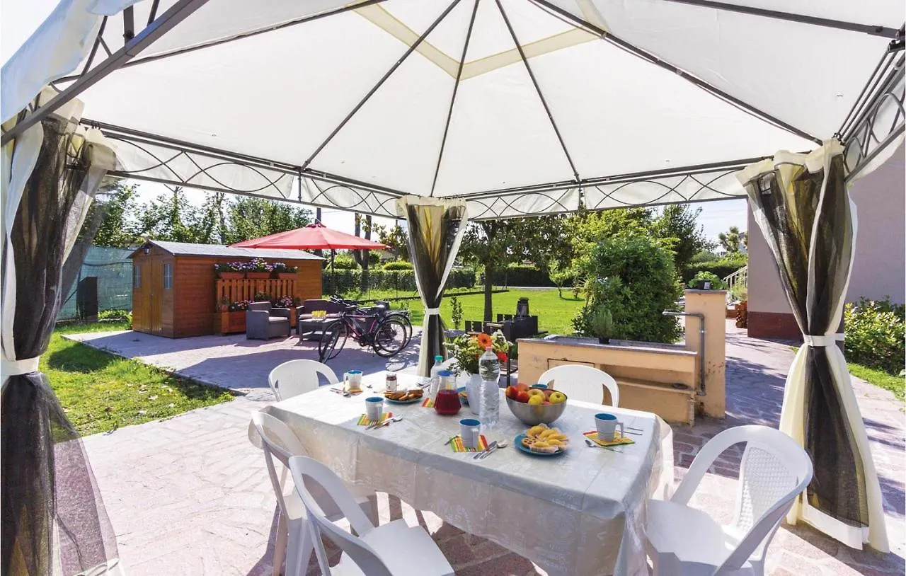 Holiday home Casa Clo Villa Marina di Massa Italy